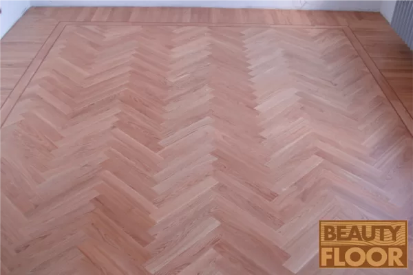 Chevron parkets